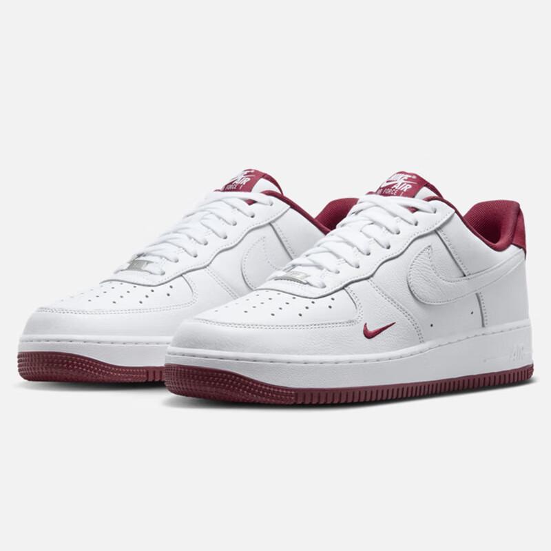 Nike Men's Air Force 1 Low Top Sneakers