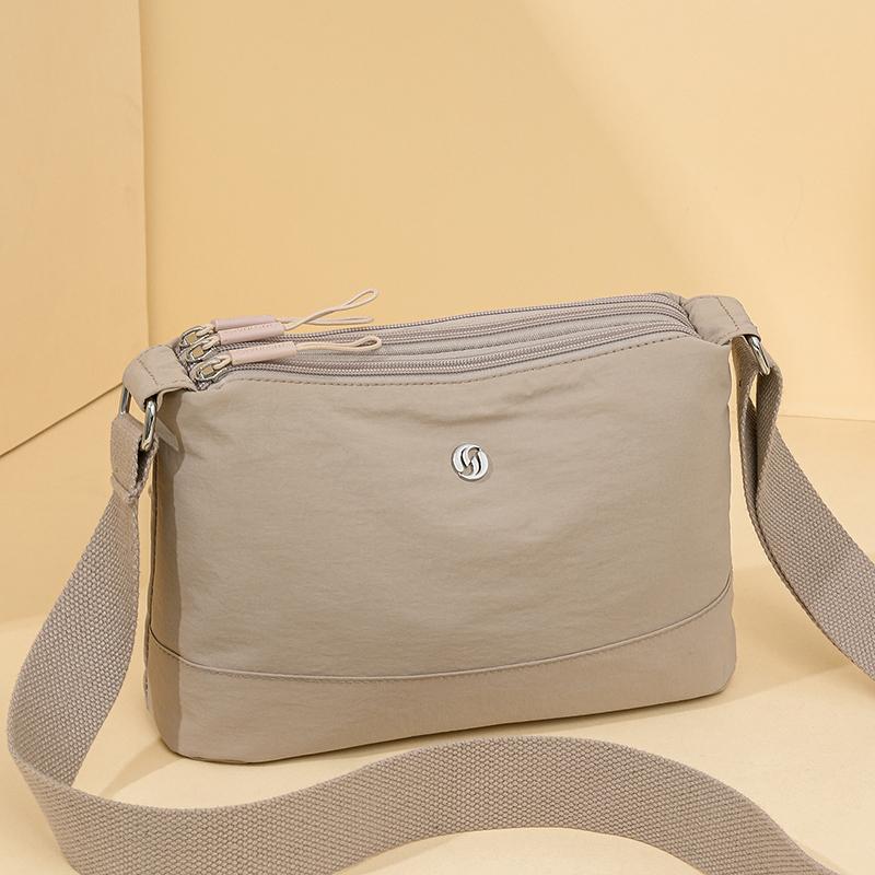Women's Large Capacity Tote Bag Multi-Layer Crossbody Bag Commuter Underarm Bag Small Square Bag