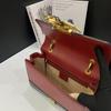 [Pre-Owned] Queen Margaret Multicolor Leather Bee Embellished Crossbody Bag - Excellent #1K1R29Q