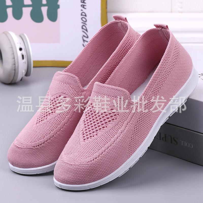 Spring and summer new light buckle flying woven shoes comfortable and lightweight middle and old shoes old Beijing cloth shoes walking shoes