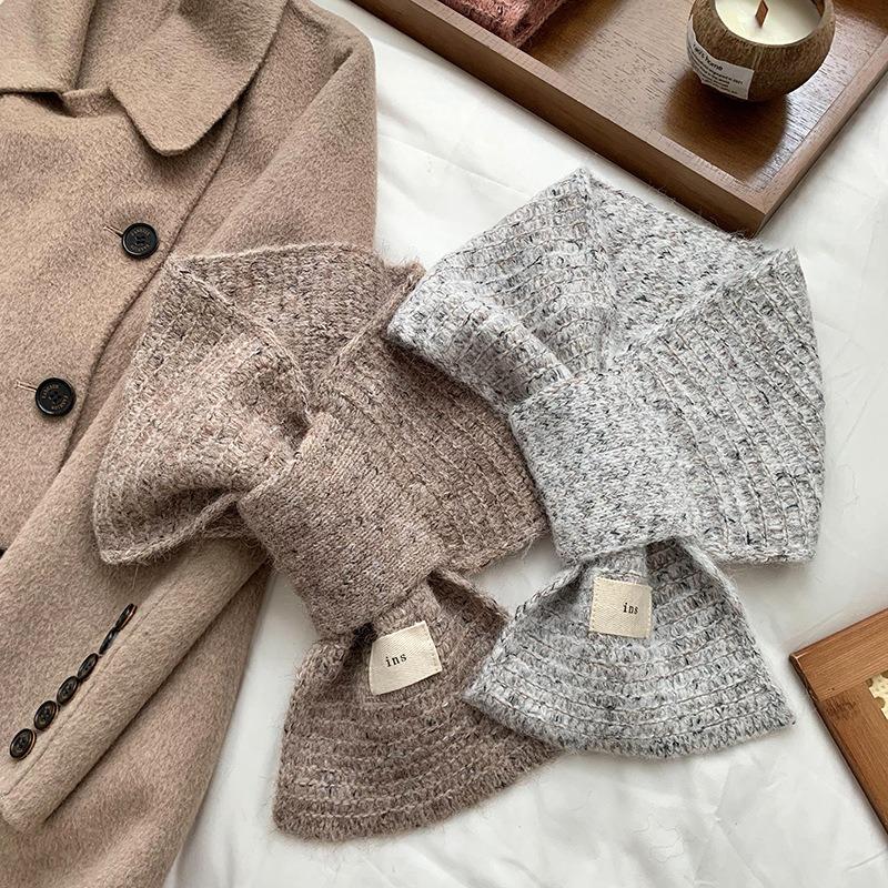 Autumn and Winter Scarf Women's New Solid Color Versatile Piercing Cross Warm Wool Knitted Scarf Small Scarf