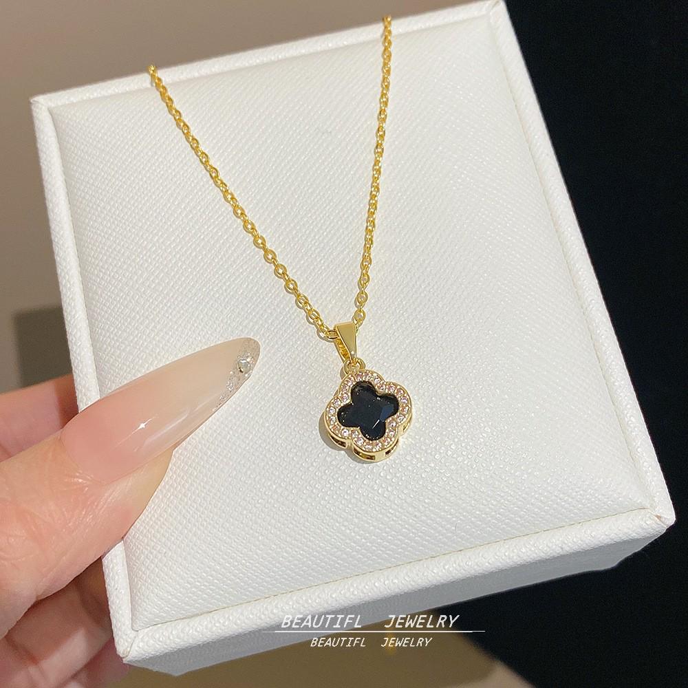 18K Gold Titanium Rhombus Clavicle Chain Necklace - Women’s Trendy Geometric Choker Pendant