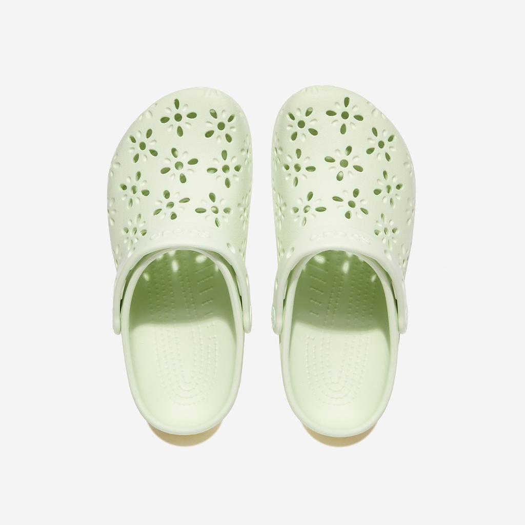 [Crocs] classic floral cutout clogs, CRS210927, 1010112548, Popular Korean Shoes