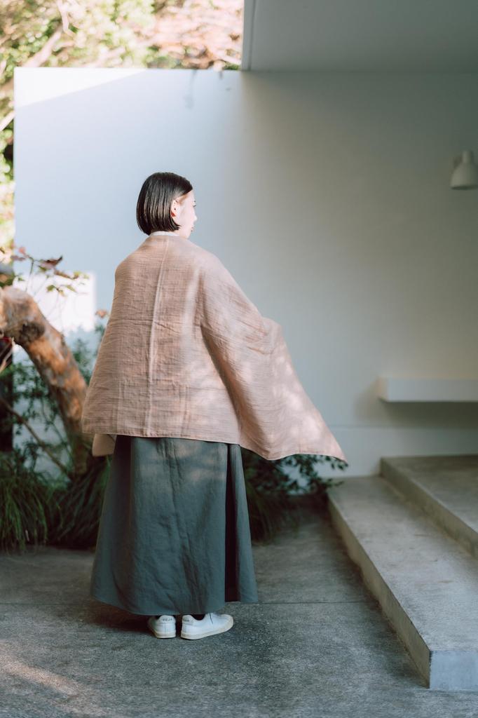 Soft Gauze Charcoal [Snow Peak] Shawl,