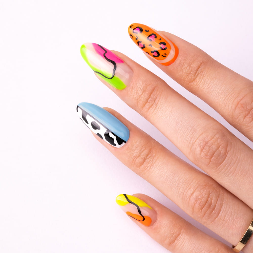Lakier Hybrydowy Led/Uv Gel Polish Molly Nails Neons Nr 70 Lemon Hema/Di-Hema Free 8G