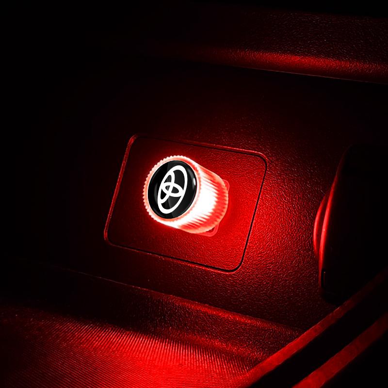 Nuova Auto Mini USB LED Luce Ambientale Spina Lampada Decorativa Atmosferica per Toyota GR TRD Camry Corolla Yaris Chr Auris Avensis T25