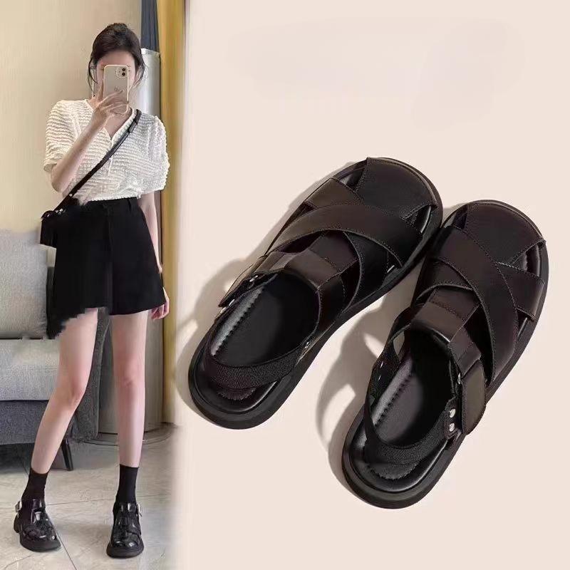 Fashion Closed-toe Roman Sandals for Women, Wear Outside In Summer 2024, with Skirt, Flat-bottomed and Comfortable Hollow Pig Cage Shoes