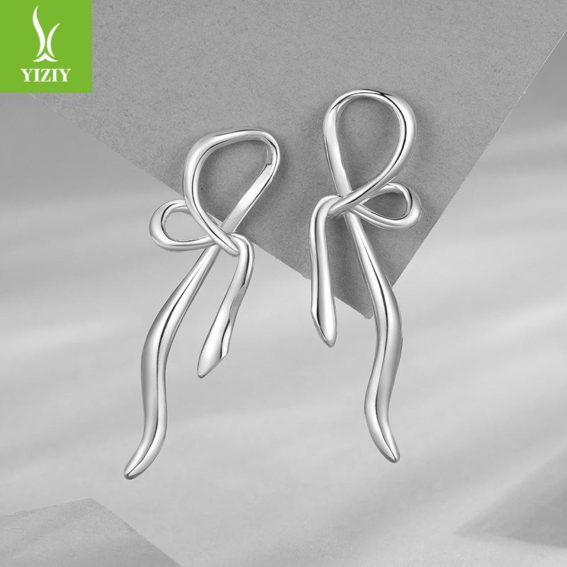 Elegant Bow Stud Earrings For Women, Exquisite Personalized Copper-Plated Platinum Silver Needle Earrings Earrings.