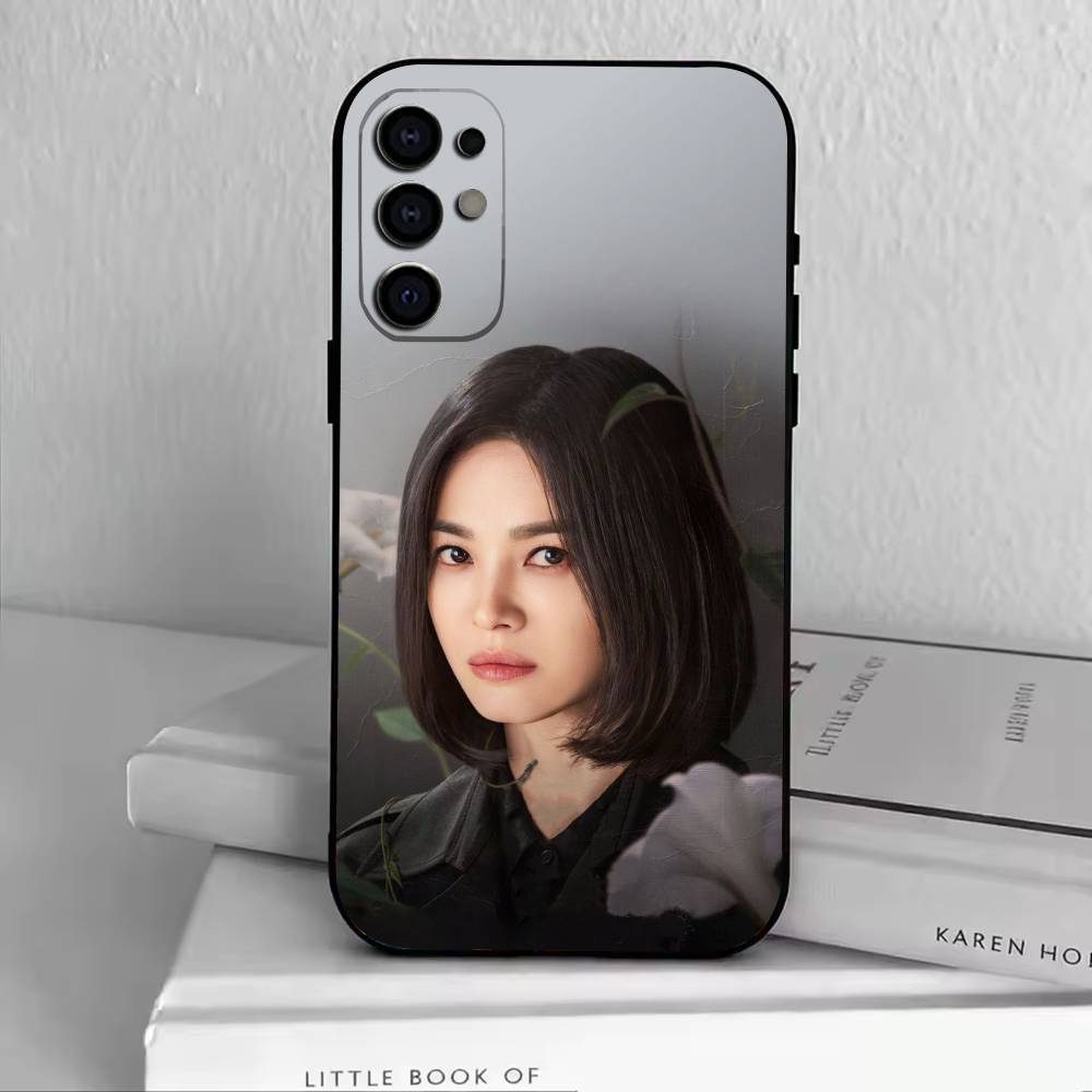 Actress Song Hye-kyo Phone Case For Samsung S25,S24,S21,S22,S23,S30,Ultra,S20,Plus,Fe,Lite,Note,10,Black Cover