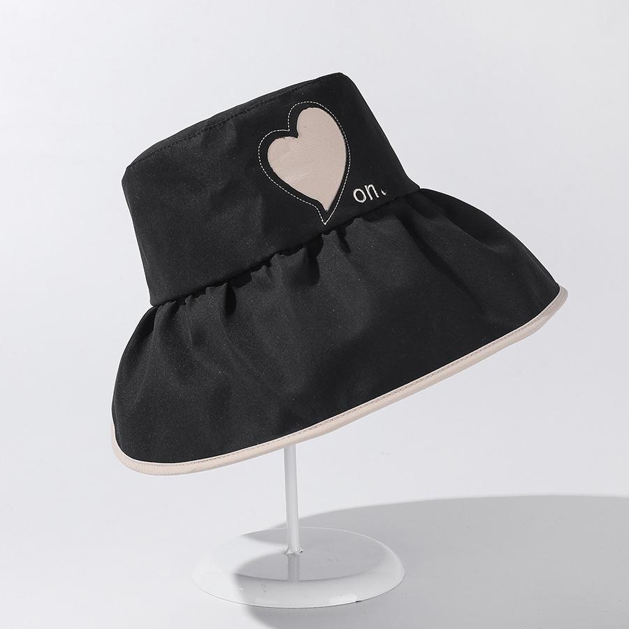 SUN PROTECTION UPF50+ -- The 4.7" wide brim is the perfect length to blocks most sun UV rays