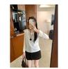 Korean High-End V-Neck Loose Long-Sleeve Women's T-Shirt, Autumn/Winter 2025