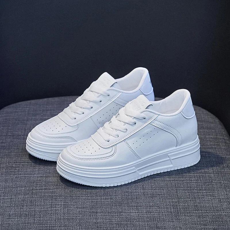 Bílé tenisky pro ženy Platforma Tenisové Dámské Vnitřní výška Běžecké Sportovní boty Žena Ležérní Luxusní Značkové Vulkanizované boty