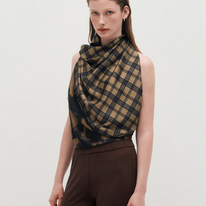 KIMZISU Half&Half Plaid Square Scarf 95 _ BEIGE