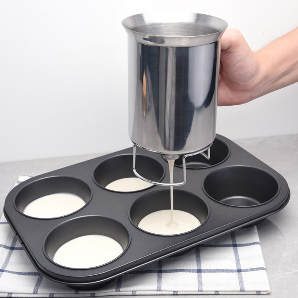 Batter Dispenser Stainless Steel Funnels Cake Cupcake Dough Dispenser Household Machines Piston Funnel With Support Kitchen Tool
