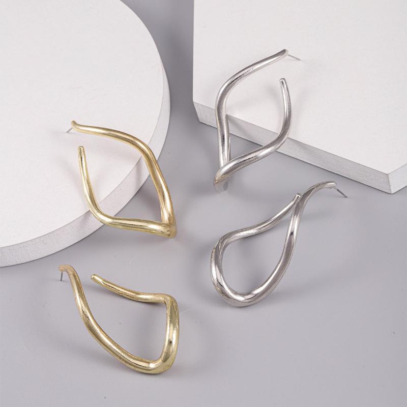 Gold Plated Hypoallergenic Geometric Dangle Earrings 1 Pair Irregular Design for Women Outdoor Travel Wear