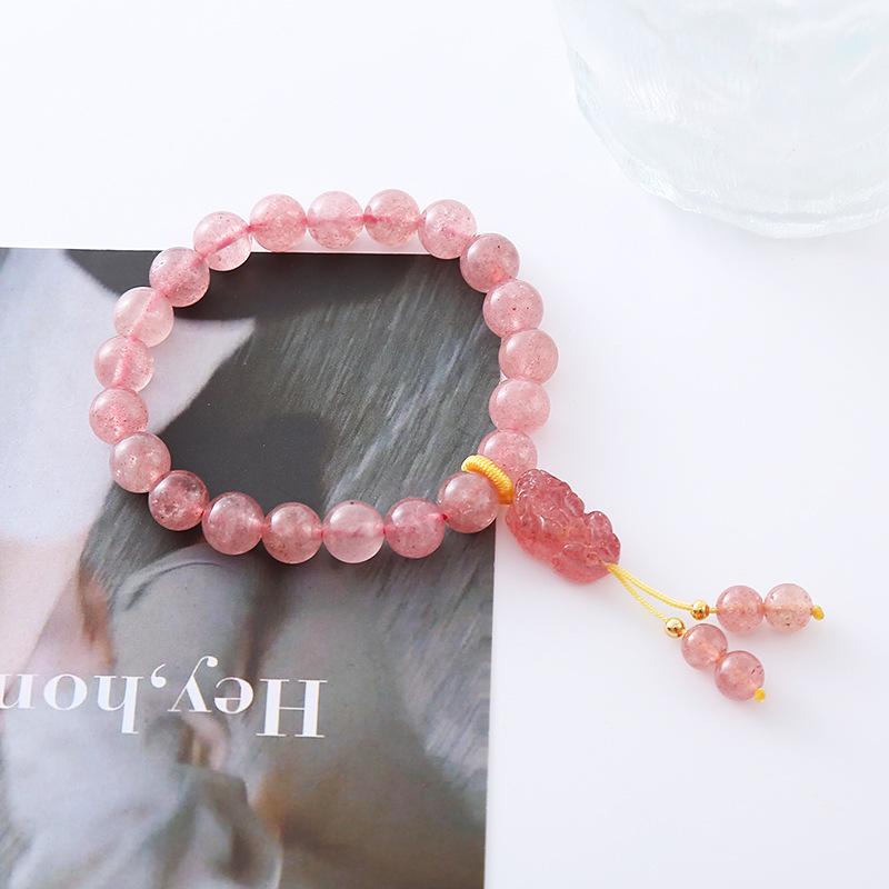 Natural strawberry crystal bracelet pink retro bracelet. Bangles Women Fashion Jewelry accessories Gift