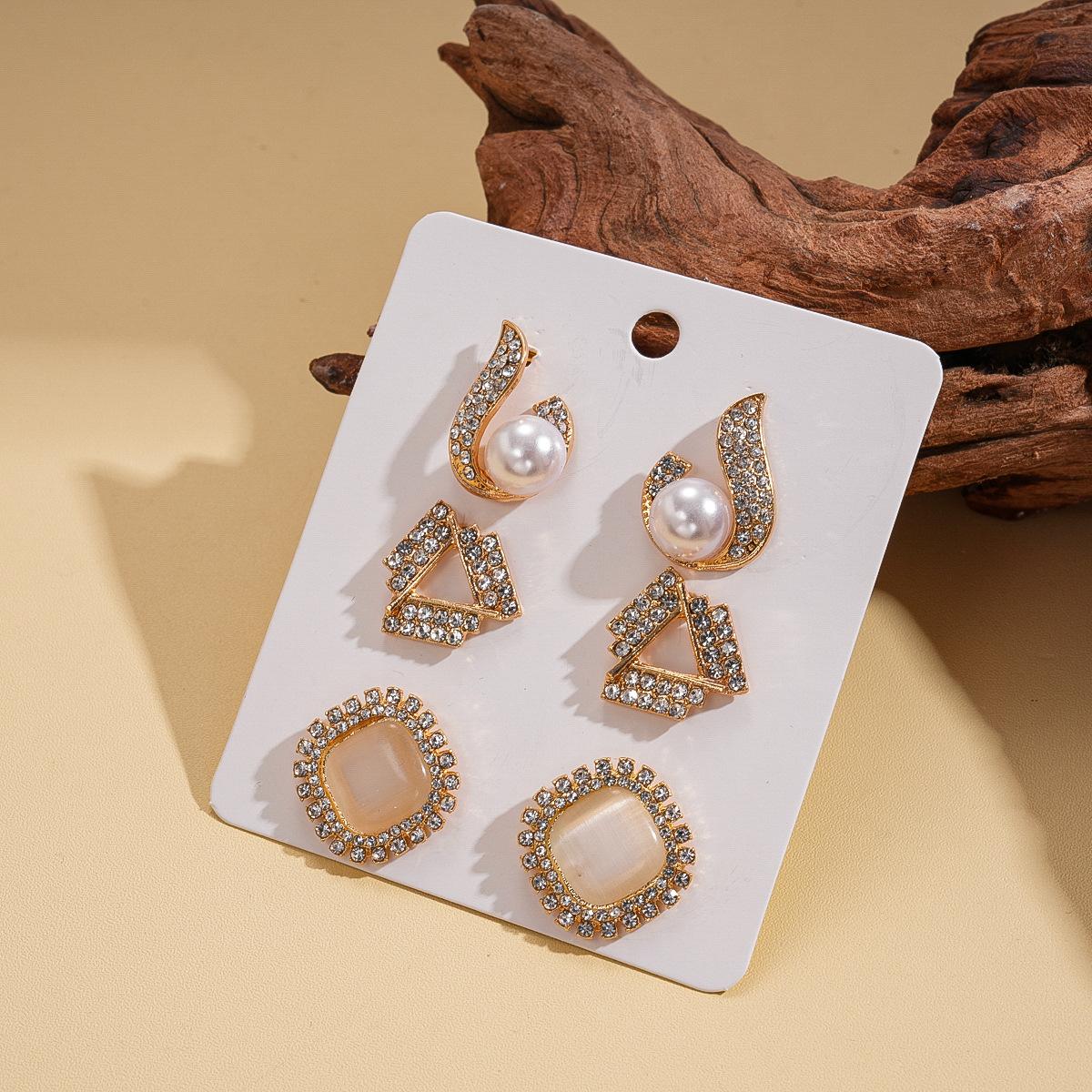 

Twelve-piece set of diamond-set imitation pearl opal geometric silver needle stud earrings retro earrings