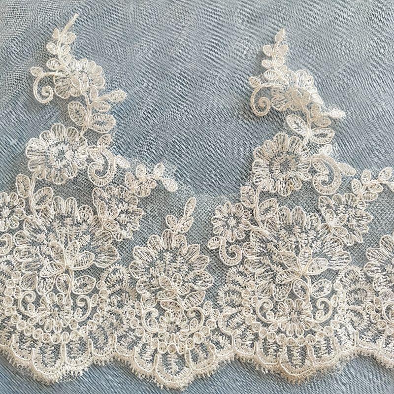 Červené vyšívané krajky Retro svatební šaty Doplňky pro pódiové vystoupení Krajkové květiny DIY doplňky Látkové umění