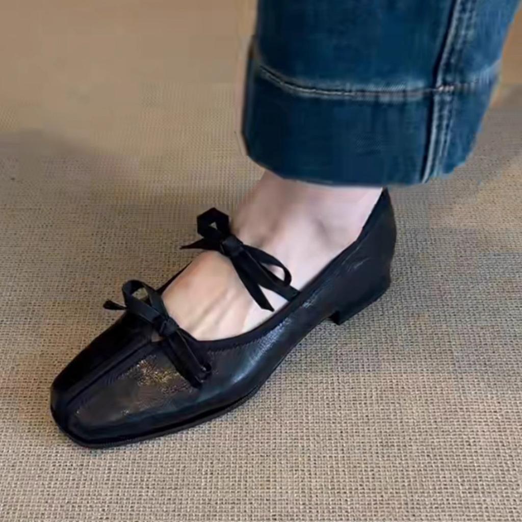 Miękkoskórzana wersja francuskich kwadratowych butów Mary Jane z kokardką damskie 2025 wiosna nowe wszechstronne codzienne płaskie lekkie buty