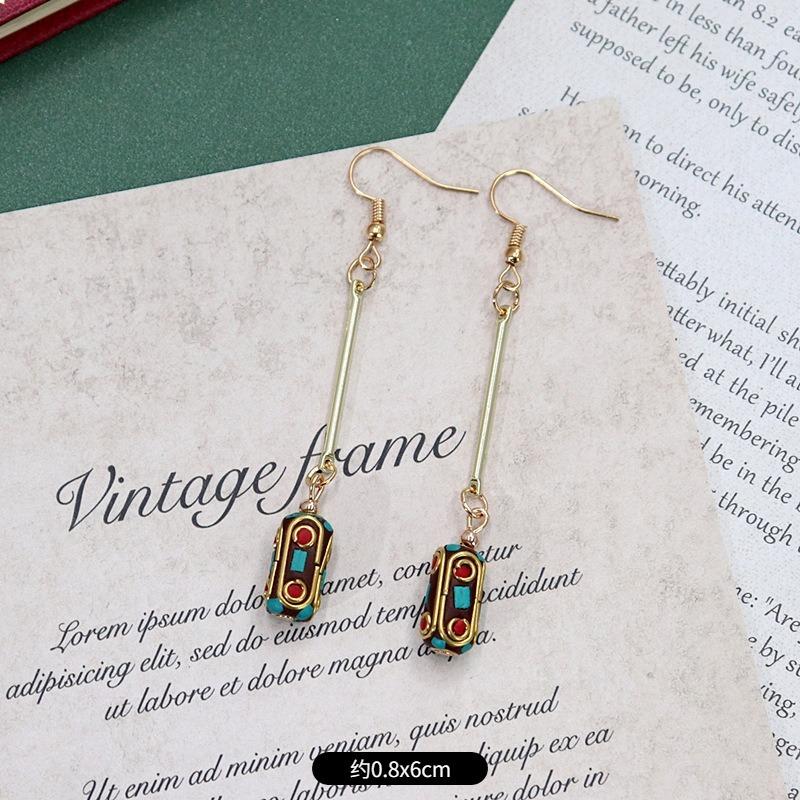 Handmade Niche Nepalese Exotic Tibetan Earrings Retro Temperament Simple Earrings Show Face Thin Earrings