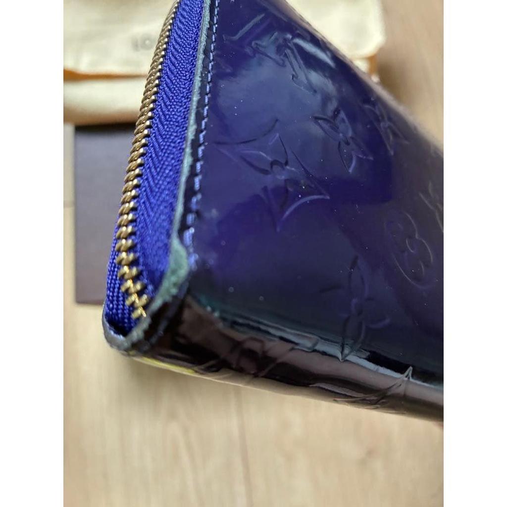 Used LOUIS VUITTON Vernis Zippy Wallet Purple