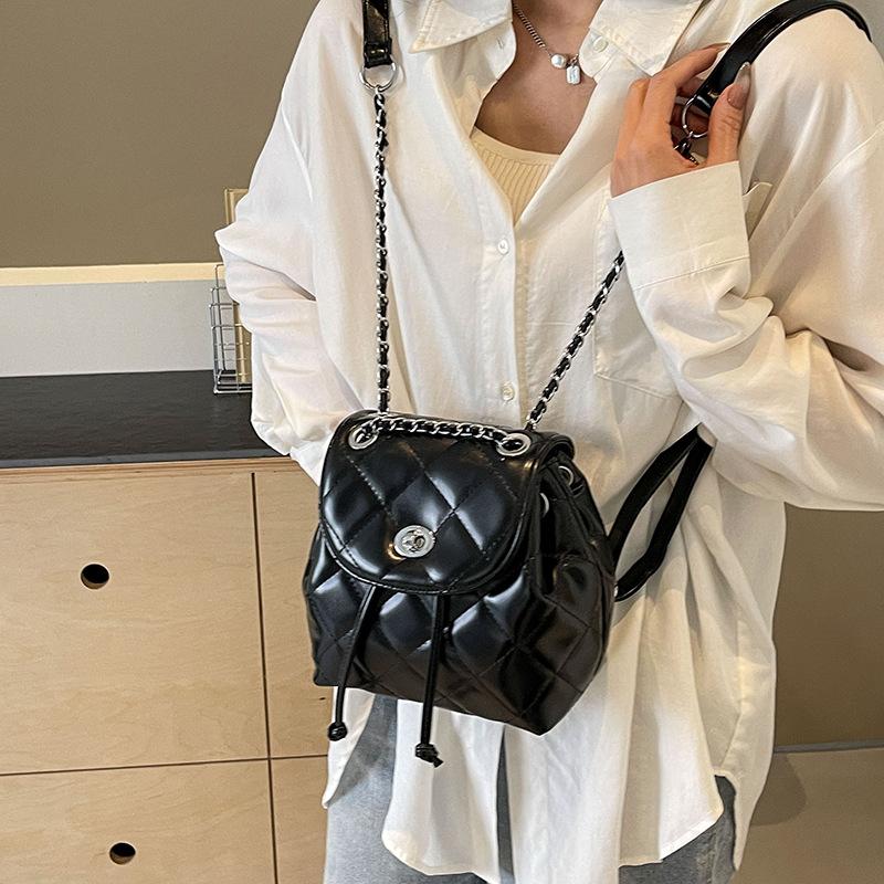 Spring and summer new products women's bags, small fragrant wind rhombus backpack women's 2025 new fashion high-end schoolbag small backpack