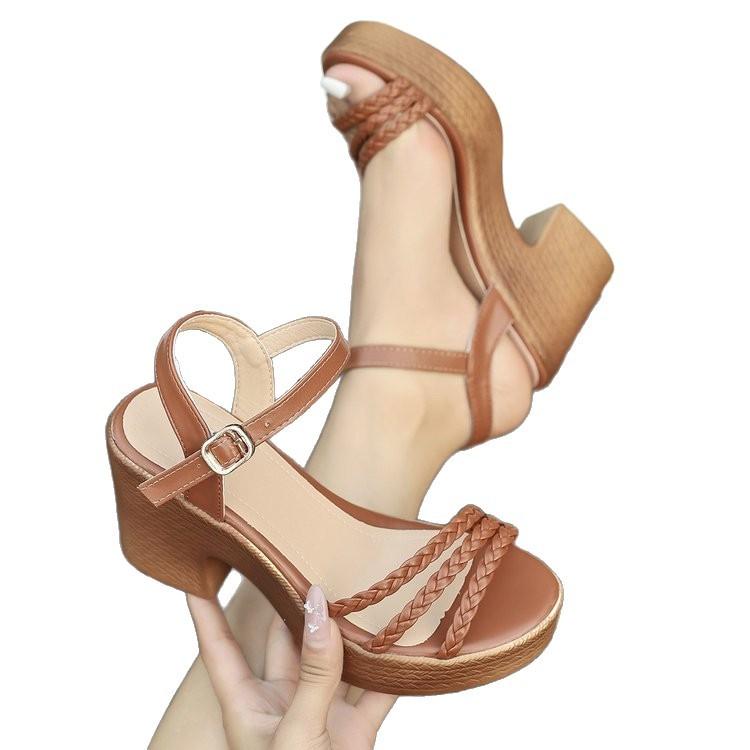 2025 new thick-soled one-word Roman sandals women's high-heeled waterproof table gold wedge-heeled open-toed women's shoes