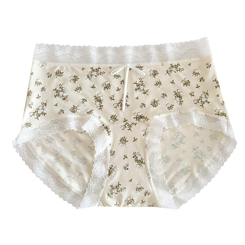 Ladies Summer New Style Sweet Floral Lace Edge Extended File Breathable Middle Waist Triangle Briefs