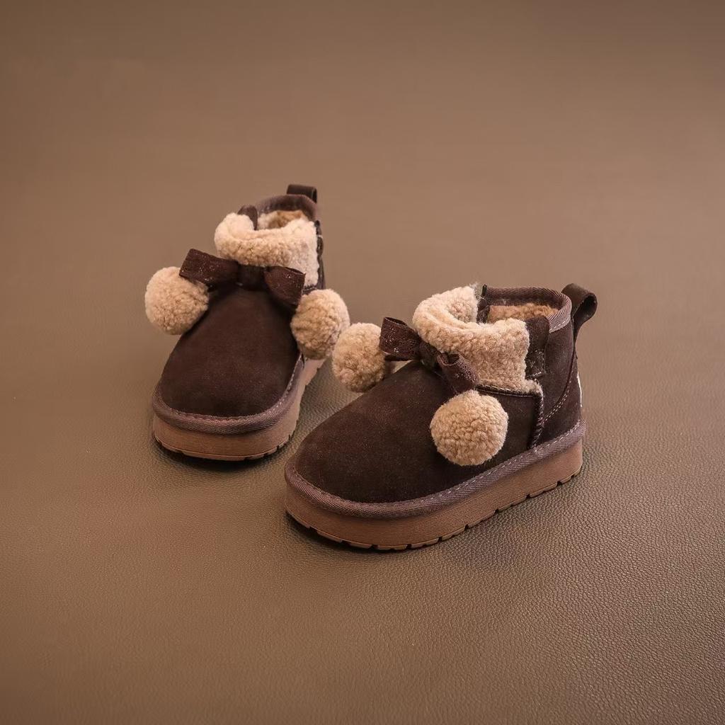Girls snow boots winter 2025 new children's snow shoes bread shoes piled thickened cotton shoes warm short boots