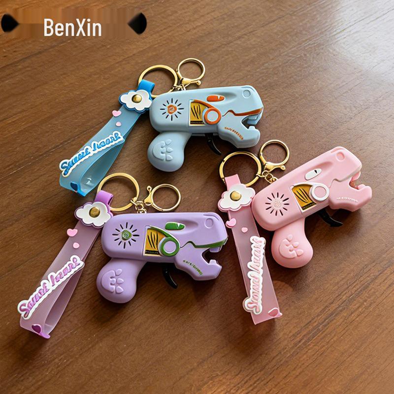 Flint Gun Keychain Stress Relief Toy – Safe Spark Decompression Pendant