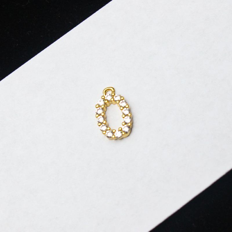 Copper-Plated Gold Micro-Inlaid Diamond English Letter Pendant: 26 Charm Options for Necklaces or Earrings