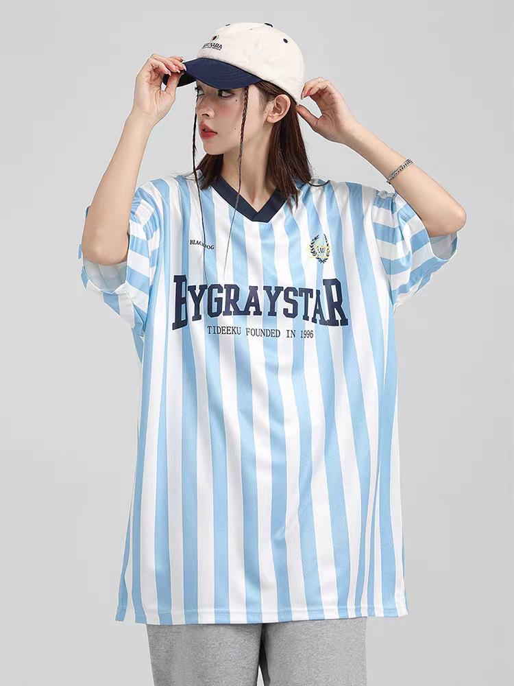 Unisex Street Sports Vertical Stripe V-neck T-shirt