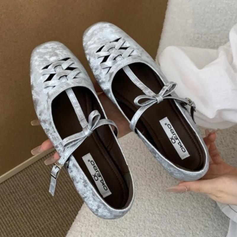 

Мода Мода Туфли Мэри Джейн с Т-образным ремешком и вырезами Женские Сладкие с бантом-бабочкой и пряжкой Балетки Удобный дизайн с мягкой подошвой Повседневная обувь 35 серебряный