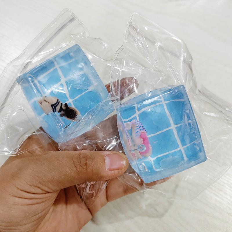 Strawberry Mochi Xiaohongshu-Style Decompression Pinch Toy for Gifting & Pranks – Slow Rebound Vent Toy