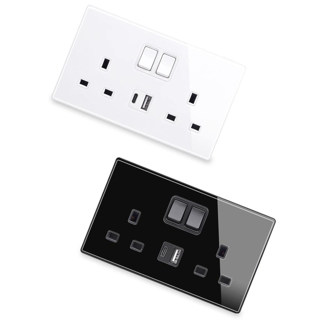 Se 2 nabíjecími porty USB Dual Switch Socket 13 Amp 20W Rychlé nabíjení