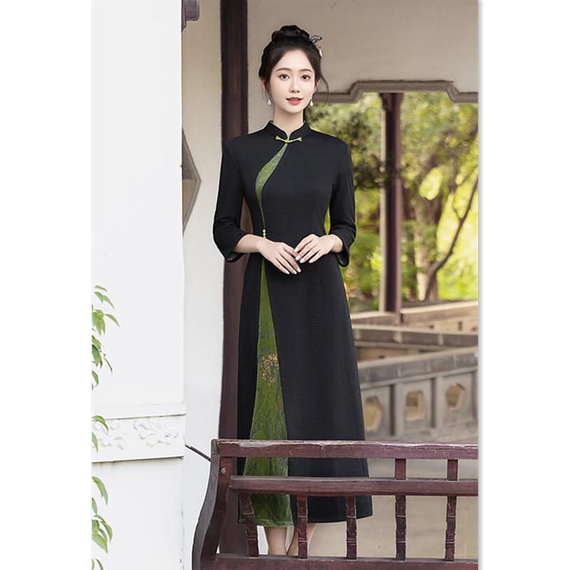 Ai Qi embroidery fashion improvement new Chinese long seven-quarter sleeve cheongsam big swing skirt autumn new daily wear