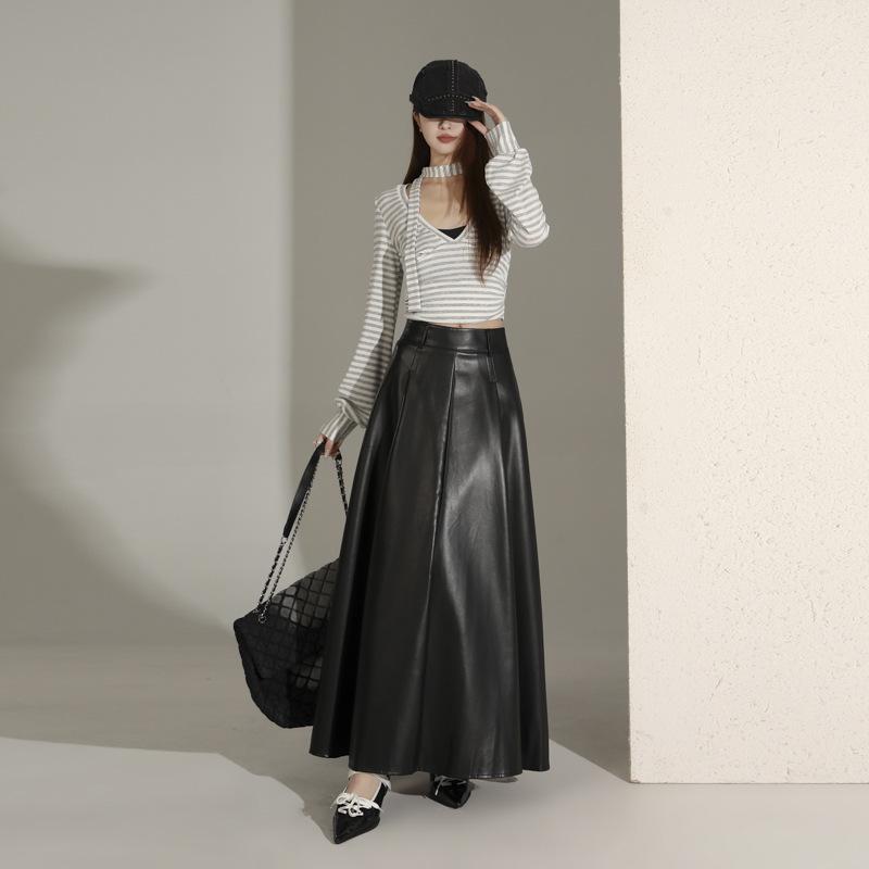 Women's High-End Retro Black PU Leather Pleated Midi Skirt - New Autumn/Winter Slim Fit, Large Swing Umbrella Style
