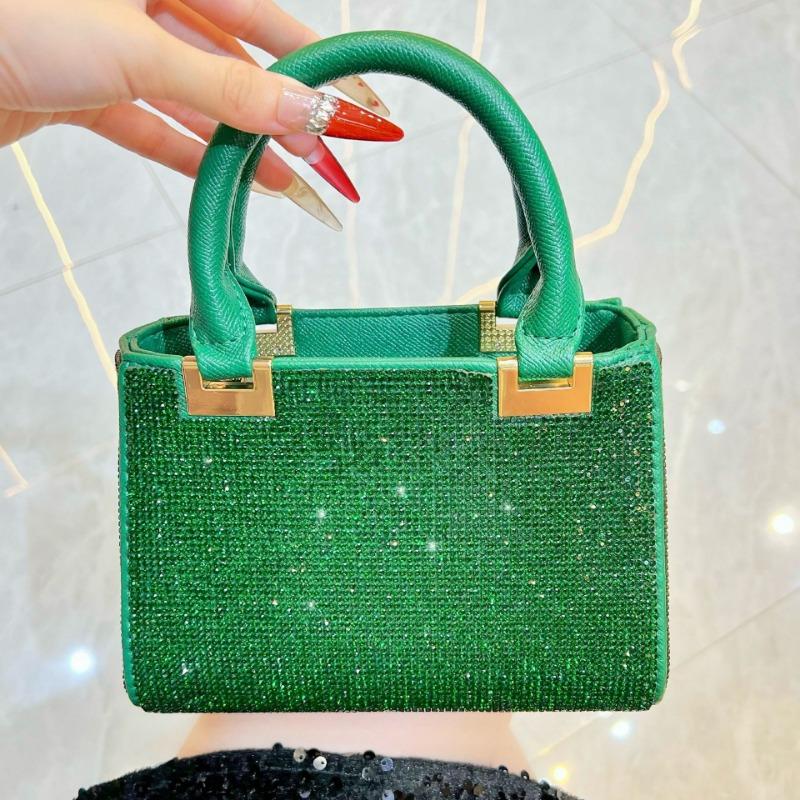 

Fashion Handbag - Women s Full-diamond Evening Bag with Diamond Inlay, Single-shoulder Chain, Slanted Crossbody Bag зелений
