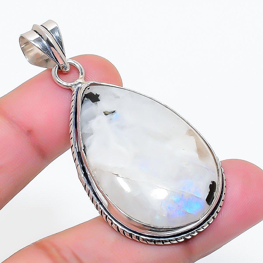 Natural Moonstone Gemstone Handmade 925 Sterling Silver Pendant 2.05 AP-15018