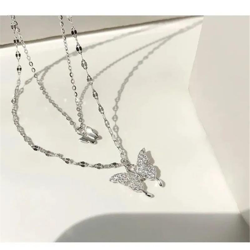 Elegant Double Layer Butterfly Pendant Necklace Versatile Butterfly Pendant Necklace Stylish Neck Chain for Parties