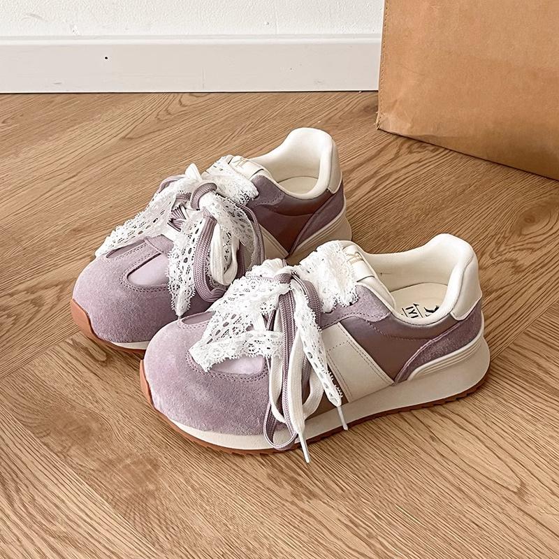 Early spring retro feeling lightweight moral training shoes women's shoes platform 2025 spring and autumn new retro heightening casual sports shoes