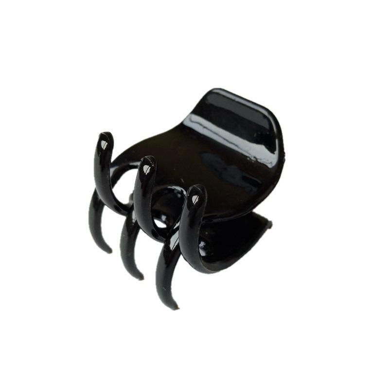 4 Pack Hair Claw Clips 1.3 Inch Multicolor Medium Size Claws Hair Jaw Clip for Women Classic Style Claw Clip for Girls Thick or