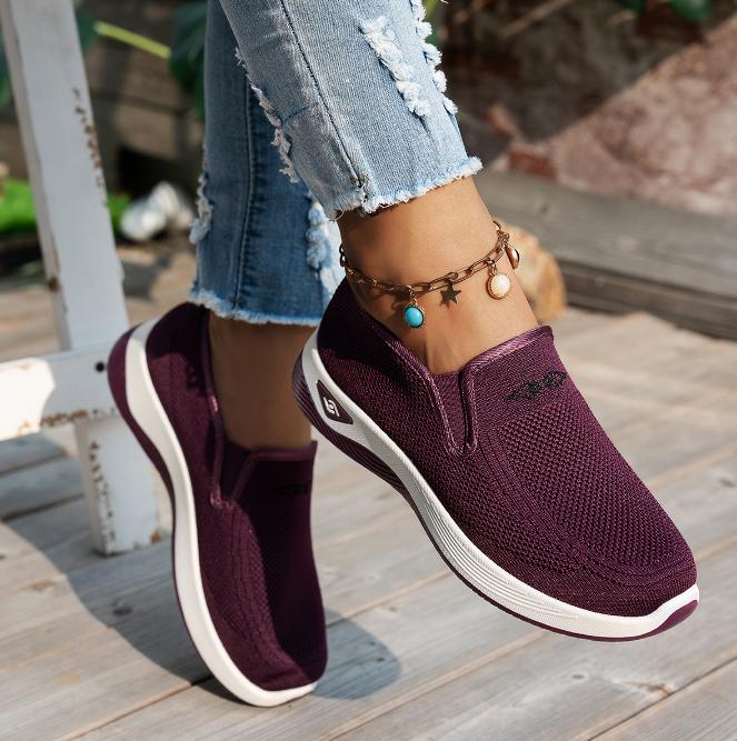 Women Breathable Knit Slip-On Sneakers Lightweight, Comfortable Walking Shoes All-Season Casual Outdoor Activities