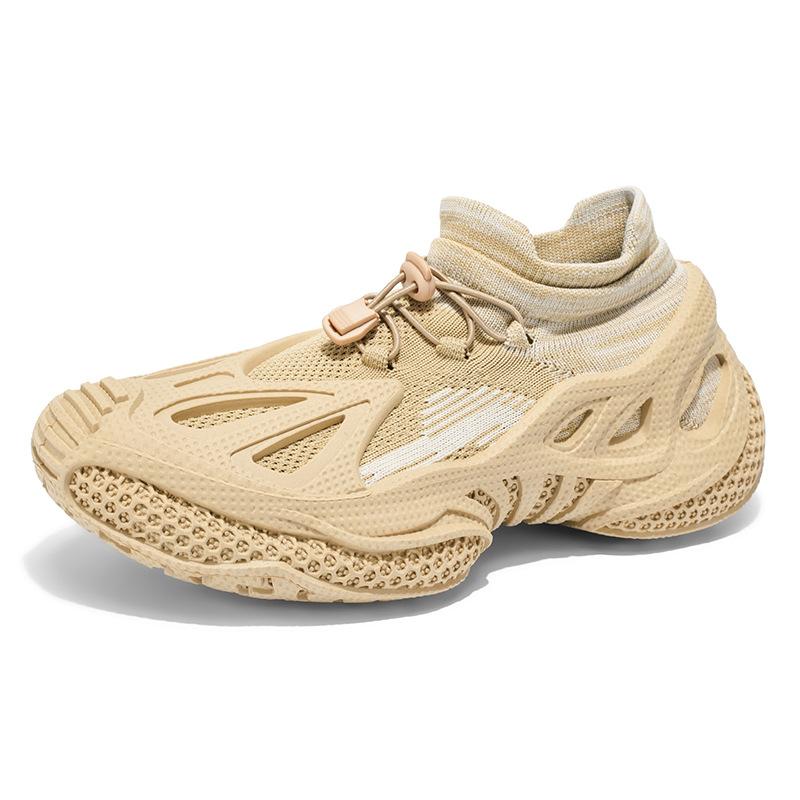 Men's Shoes Summer Breathable Mesh Fly-woven Mesh Shoes Men's New Trend Sports and Leisure Thick-soled One-pedal Socks Shoes