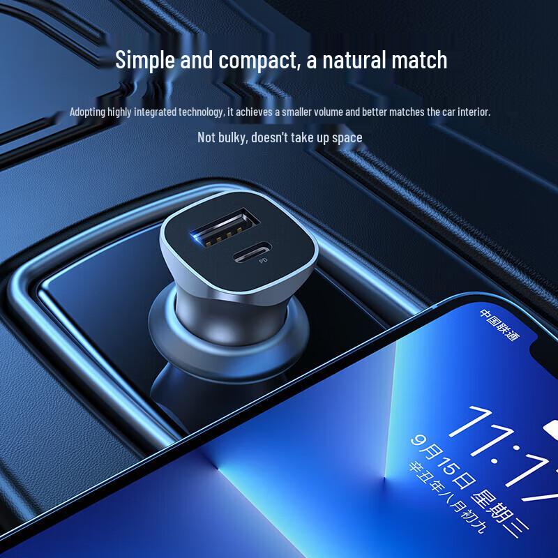 Ugreen PD20W Dual-Port Fast Car Charger