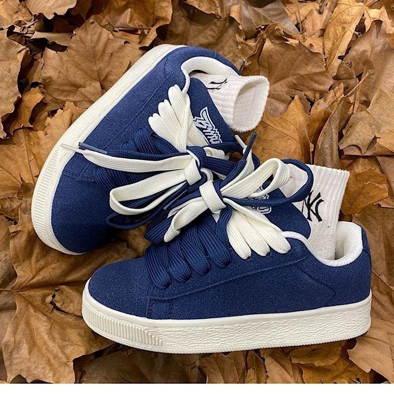 Fashion 2025 Spring New Casual Couple Casual Shoes Retro Chic Versatile Youth Trend Breathable Height Increasing Sports Skateboard Shoes