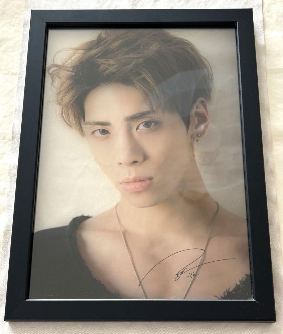 

[USED] Jonghyun Frame SHINee Official