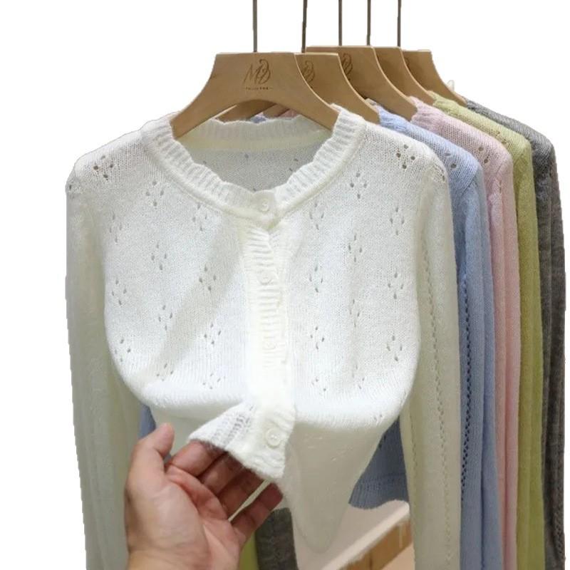 Design Sense Hollow Lace Knitted Cardigan for Women Retro Spring and Autumn Short Top