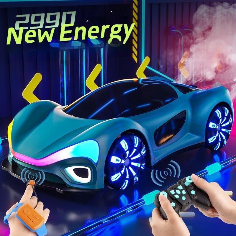 2.4G remote control concept car gesture induction double spray stunt car light music science fiction car RC remote control