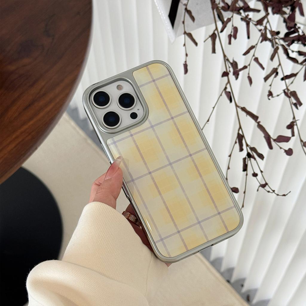 Yellow Checkered Pattern Suitable for Apple 16 Mobile Phone Case Iphone14promax Drop Glue13 Niche Korean 15 Electroplated Silver